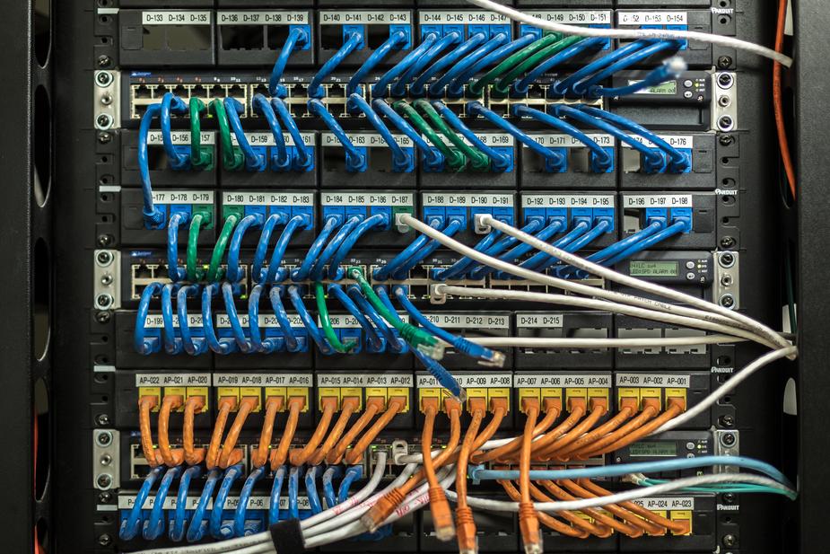 network-server-switches